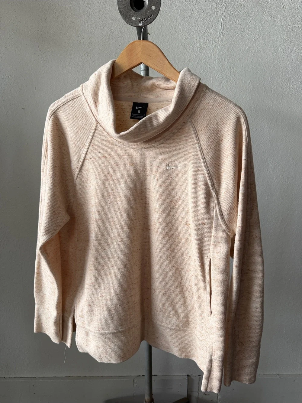 Nike Women's Sportswear Club Fleece Funnel Hoodie Size Small